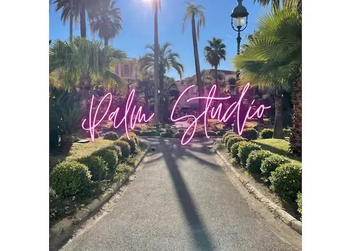 Palm - Palace Centre アパート マントン